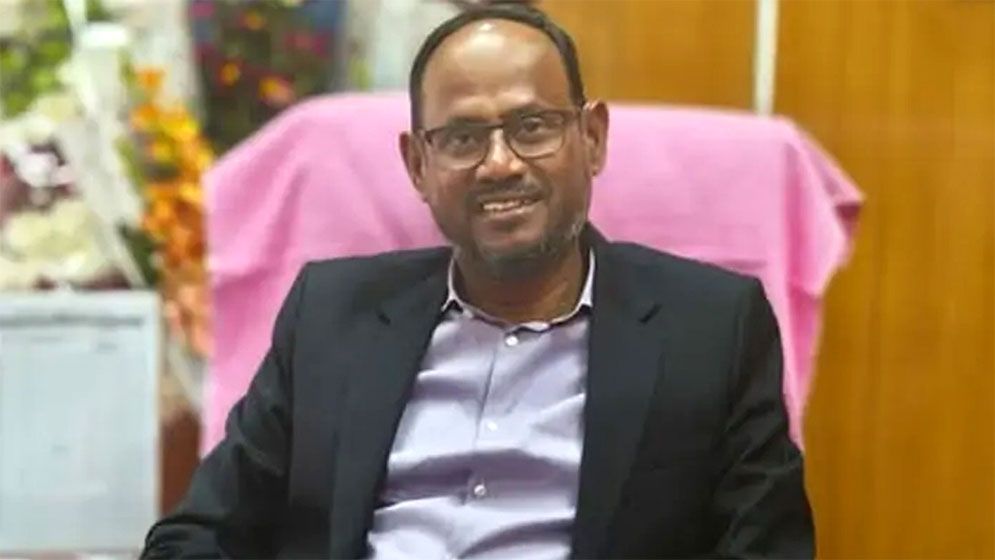 দুগ্ধজাত পণ্য আমদানি না করার লক্ষ্যে কাজ করছে সরকার: প্রতিমন্ত্রী টুকু