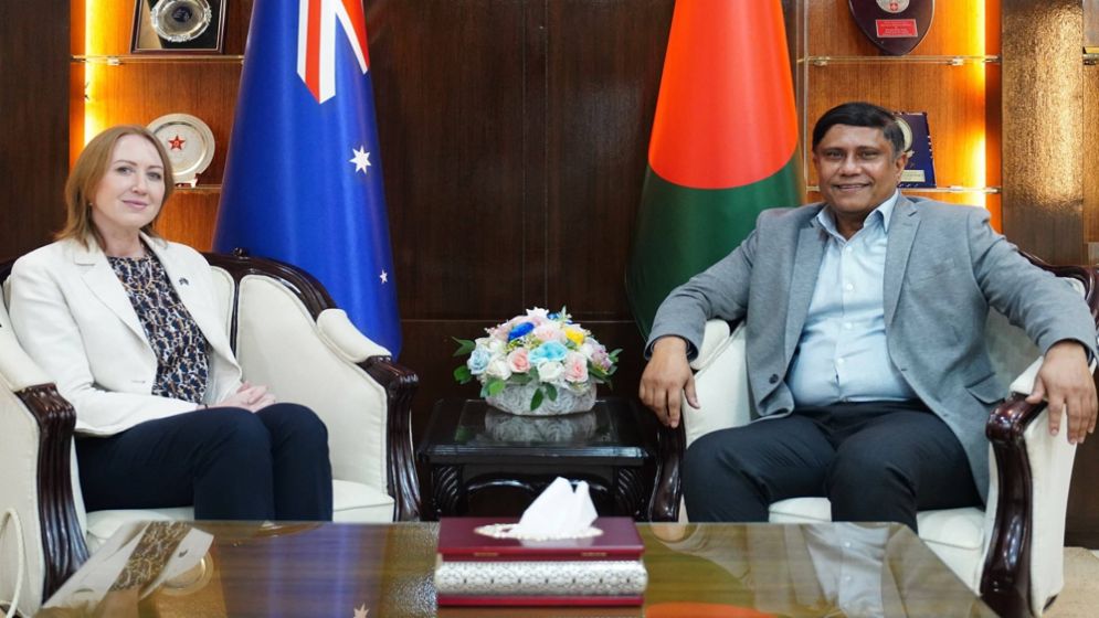 প্রতিরক্ষা উপদেষ্টার সঙ্গে অস্ট্রেলিয়ান হাইকমিশনারের সাক্ষাৎ