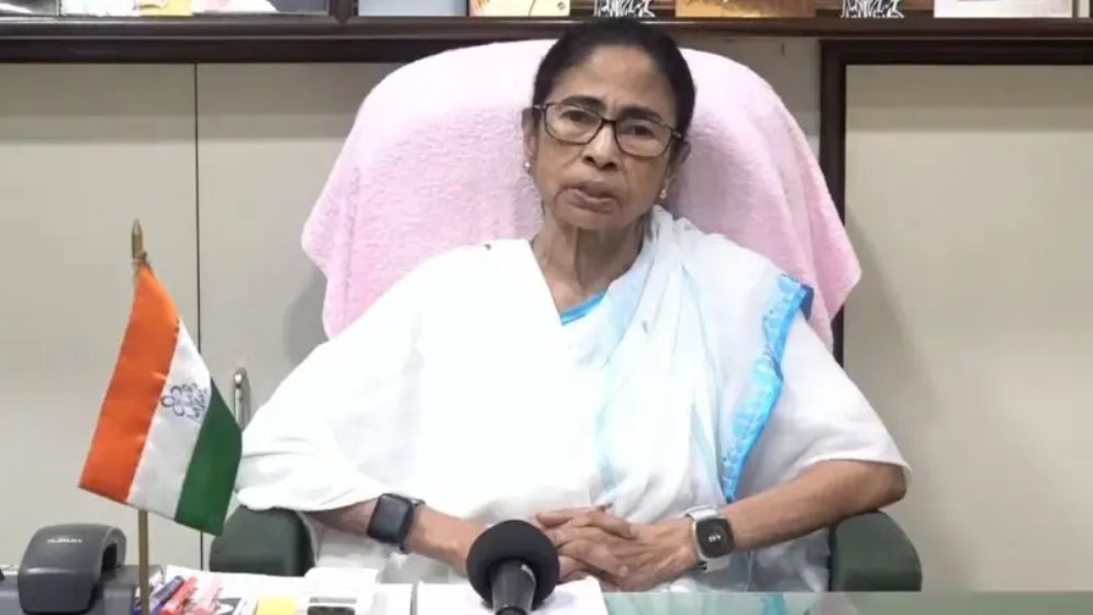 মমতা বন্দ্যোপাধ্যাযয়ের দল তৃণমূল কংগ্রেস কি ভাঙনের দিকে এগোচ্ছে?