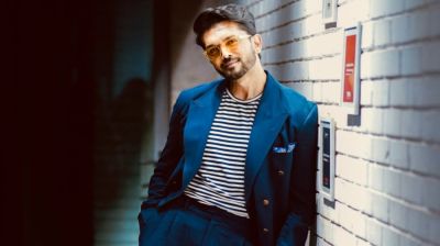 ‘মালিক’ নিয়ে অস্ট্রেলিয়ায় যাচ্ছেন আরিফিন শুভ