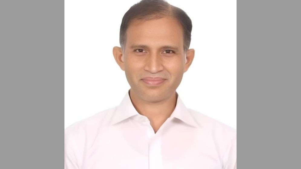 স্বেচ্ছায় রক্তদান: জীবনের অদৃশ্য সেতুবন্ধন