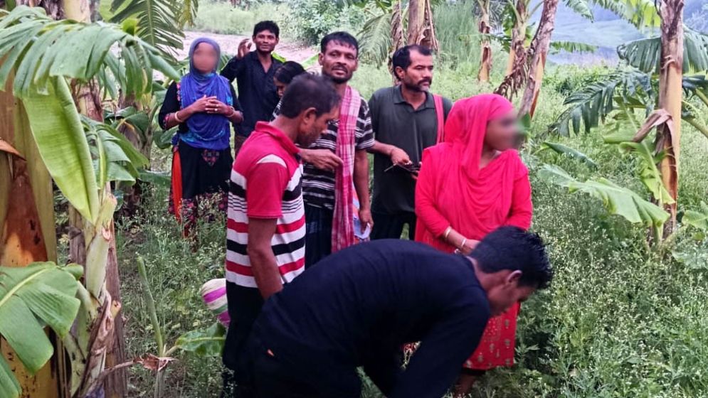দর্শনা সীমান্ত দিয়ে ১১ জনকে পুশ ইনের চেষ্টা, বিজিবির বাধা