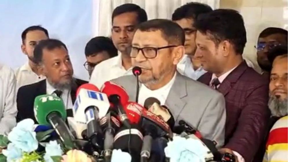 কর্মকর্তা-কর্মচারীদের দায়িত্বে অবহেলা সহ্য করা হবে না : স্বাস্থ্যমন্ত্রী