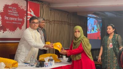 স্বেচ্ছা রক্তদাতারা সৎকর্মের চর্চা করছেন: জাবি উপাচার্য