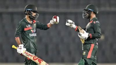 অস্ট্রেলিয়াকে হোয়াইটওয়াশ করতে টাইগাররা দিল ২৭৫ রানের লক্ষ্য