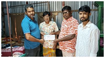 সড়ক দুর্ঘটনায় আহত অসহায় যুবকের পাশে দাঁড়াল বসুন্ধরা শুভসংঘ