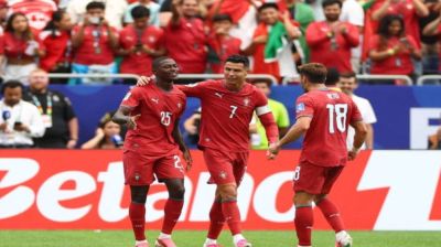 রোনালদোর জোড়া গোলে উজবেকিস্তানকে ৫-০ ব্যবধানে গুঁড়িয়ে দিল পর্তুগাল