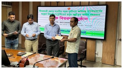 সড়ক দুর্ঘটনায় ক্ষতিগ্রস্ত ২২ পরিবার পেল আর্থিক সহায়তা