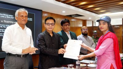 নারী প্রশিক্ষণার্থীদের শতভাগ কর্মসংস্থান ইতিবাচক বার্তা: শিল্পমন্ত্রী