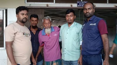 মাদারীপুরে এক অসহায় বৃদ্ধের পাশে আনভীর বসুন্ধরা গ্রুপ ফাউন্ডেশন