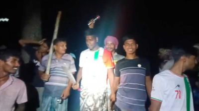 আবারও চাঁপাইনবাবগঞ্জে গ্রামবাসীকে নিয়ে অবৈধ অনুপ্রবেশ ঠেকাল বিজিবি