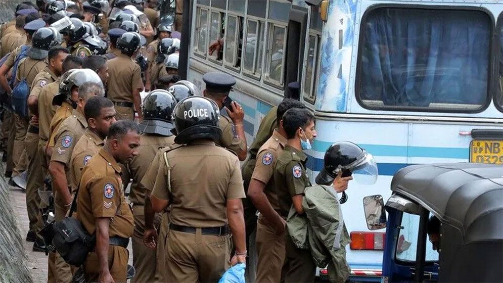শ্রীলঙ্কার কারাগারে দাঙ্গায় নিহত ১৯, আহত শতাধিক