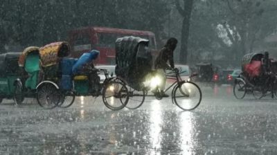 চার বিভাগে অতি ভারী বৃষ্টির শঙ্কা, ১৭ অঞ্চলে সতর্কতা