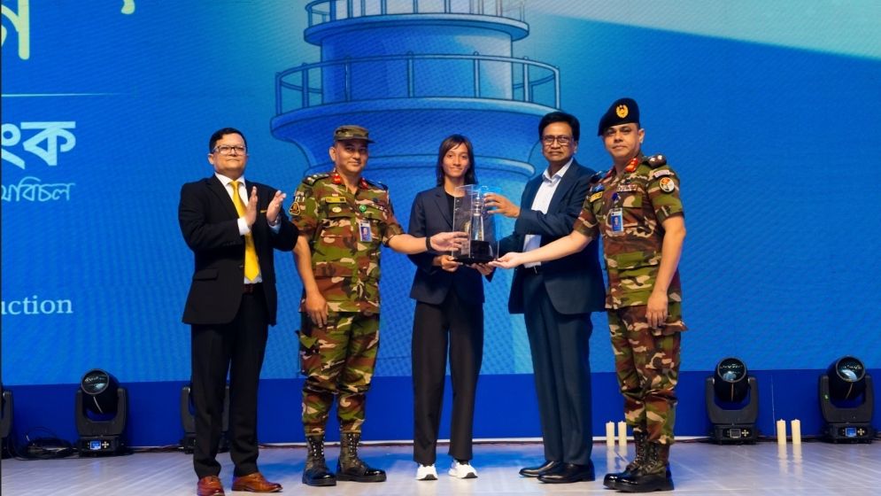 বিকেএসপিকে ব্র্যাক ব্যাংকের বিশেষ সম্মাননা
