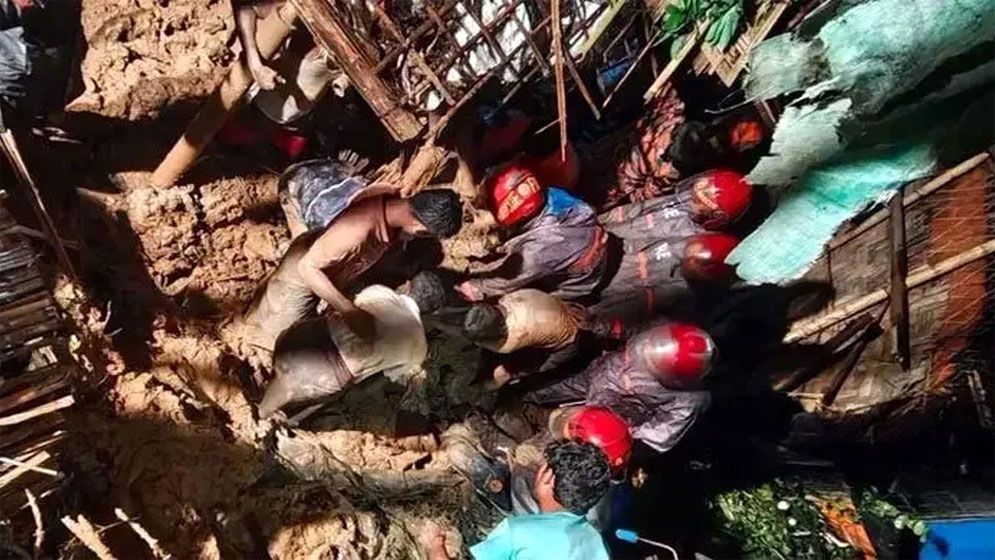 লামায় পাহাড়ধসে একই পরিবারের ৩ জনসহ নিহত ৫