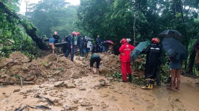 বান্দরবান ও কক্সবাজারে পাহাড়ধসে ৭ জনের মৃত্যু