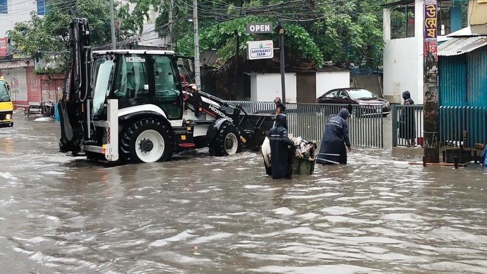 জলাবদ্ধতা নিরসনে তৎপর ডিএনসিসি