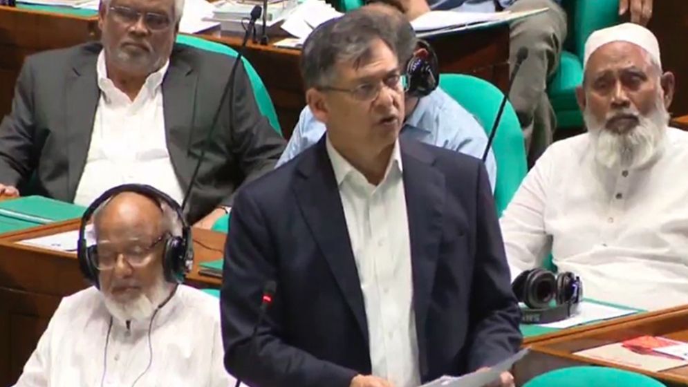 হাসিনা দেশে ফিরলেই রায় কার্যকর: স্বরাষ্ট্রমন্ত্রী