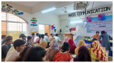 নবীনদের পদচারণায় মুখরিত বরিশাল বিশ্ববিদ্যালয় ক্যাম্পাস