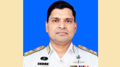 নতুন নৌবাহিনী প্রধান মিসবাহ উল আজীম
