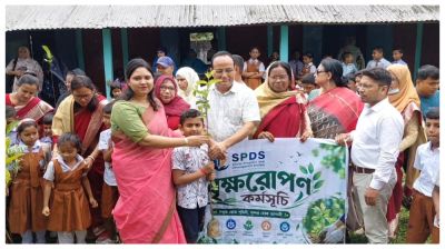 ঠাকুরগাঁওয়ে এসপিডিএসের বৃক্ষরোপণ কর্মসূচি ও কার্যালয় উদ্বোধন