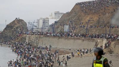 স্পেনের সেউতা সীমান্তে অভিবাসীদের ঢল, নিহত ৫৭