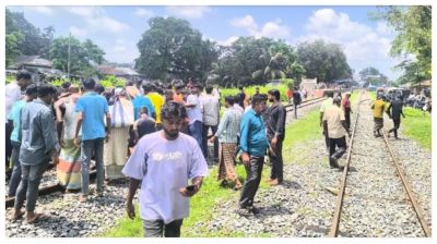 রংপুরের পীরগাছায় চলন্ত ট্রেনে উঠতে গিয়ে রেলওয়ে কর্মীর মৃত্যু
