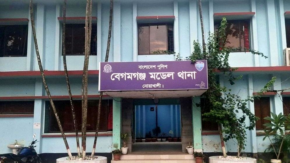 পর্নোগ্রাফি তৈরির অভিযোগে একই পরিবারের ৪ জনসহ গ্রেপ্তার ৫