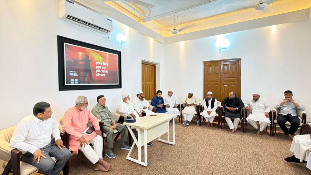 ১১ দলীয় জোটের রাষ্ট্রপতি প্রার্থী অলি আহমেদ