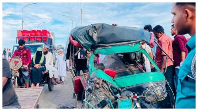 ঢাকা-কুয়াকাটা মহাসড়কে বাস-মাহিন্দ্র সংঘর্ষ, নিহত ১
