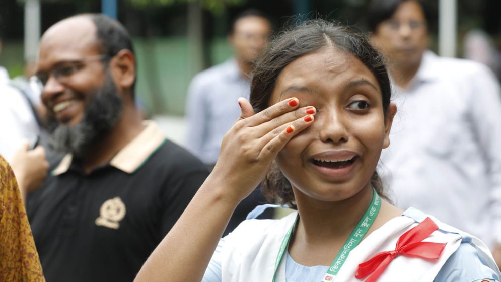 ৫৭ বিদ্যালয়ে পাস করেনি একজনও