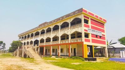 আকানগর এস ই এস ডি পি মডেল উচ্চ বিদ্যালয়ের সাফল্যে আনন্দিত শিক্ষক-শিক্ষার্থী ও এলাকাবাসী