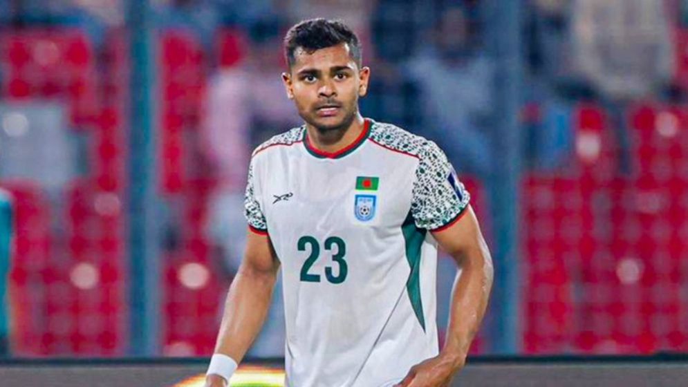 বাংলাদেশি তারকা মিডফিল্ডারকে দলে ভেড়াল নিউইয়র্ক কসমস