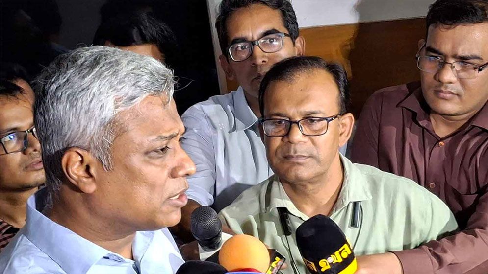 গ্যাস-বিদ্যুৎ সংকট কাটাতে সব বিকল্প কাজে লাগাচ্ছে সরকার