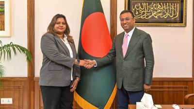 মালদ্বীপের হাইকমিশনারের সঙ্গে পররাষ্ট্র উপদেষ্টার সাক্ষাৎ