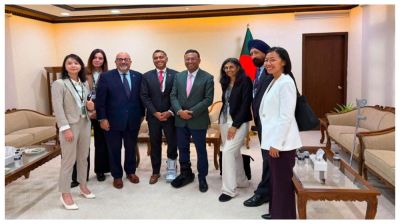 পররাষ্ট্র উপদেষ্টা ও মার্কিন ব্যবসায়ীদের বৈঠক, অর্থনৈতিক সম্পর্ক জোরদারে আলোচনা