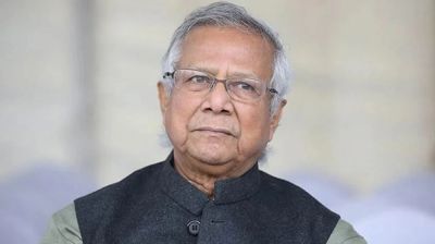 ড. ইউনূসের দেশত্যাগে নিষেধাজ্ঞা চেয়ে আইনি নোটিশ