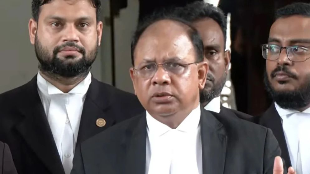 ফ্যাসিস্ট হাসিনা কোন স্ট্যাটাসে ভারতে আছেন জানে না বাংলাদেশ: চিফ প্রসিকিউটর