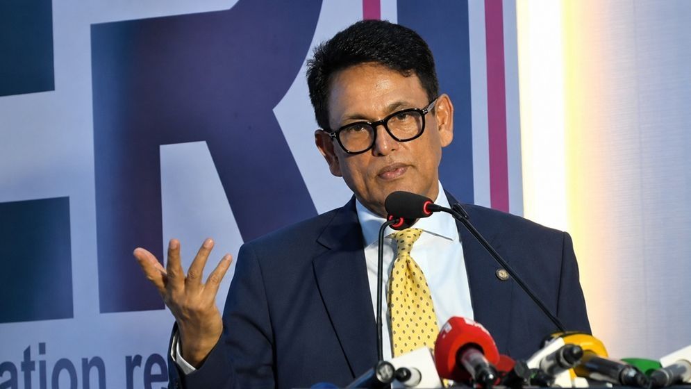 শিক্ষকদের বেতন অন্য পেশার সঙ্গে তুলনা করে নির্ধারণ করা উচিত নয়: শিক্ষামন্ত্রী