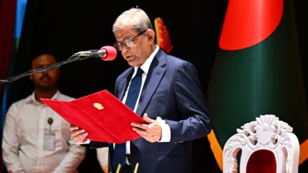 রাষ্ট্রপতির শপথ-দায়িত্বভার গ্রহণের প্রজ্ঞাপন জারি