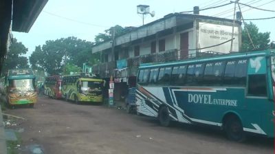 চুয়াডাঙ্গায় অনির্দিষ্টকালের বাস ধর্মঘট, ভোগান্তিতে যাত্রীরা
