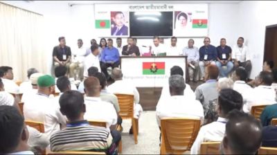 বগুড়া বিএনপির নেতাদের নিয়ে তারেক রহমানের বৈঠক, যে নির্দেশনা দিলেন