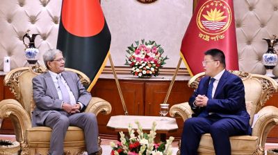 রাষ্ট্রপতির সঙ্গে চীনের রাষ্ট্রদূতের সৌজন্য সাক্ষাৎ