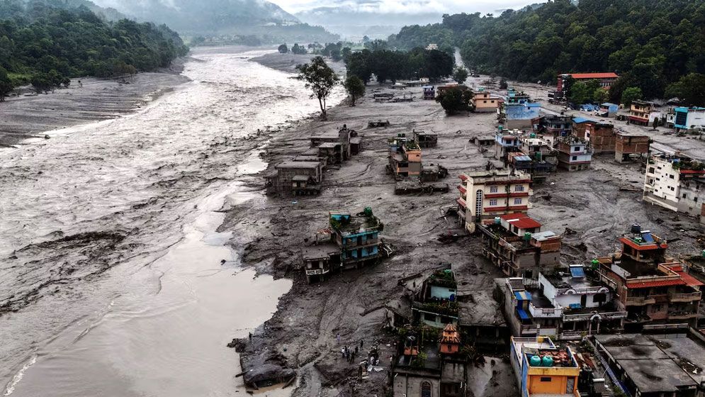 নেপালে বন্যা-ভূমিধসে মৃতের সংখ্যা বেড়ে ১৩৩১