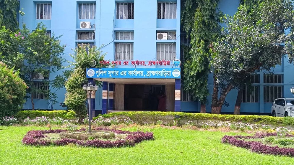 ব্রাহ্মণবাড়িয়ায় নদী-পরিবেশ রক্ষায় ডিসি-এসপির সঙ্গে নোঙরের সাক্ষাৎ