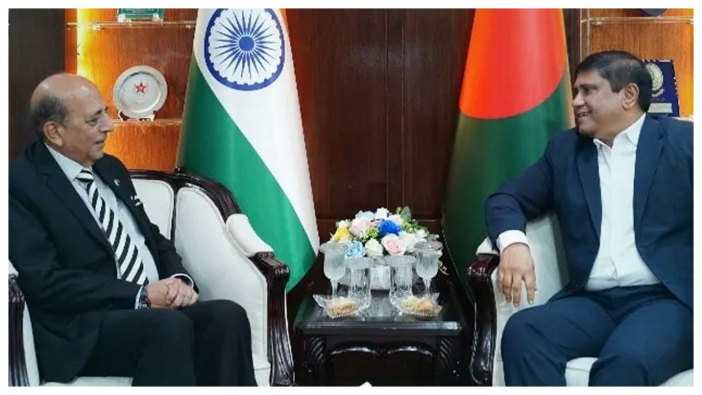 বাংলাদেশের সঙ্গে সম্পর্ককে ভারত গুরুত্ব দেয়: দীনেশ ত্রিবেদী