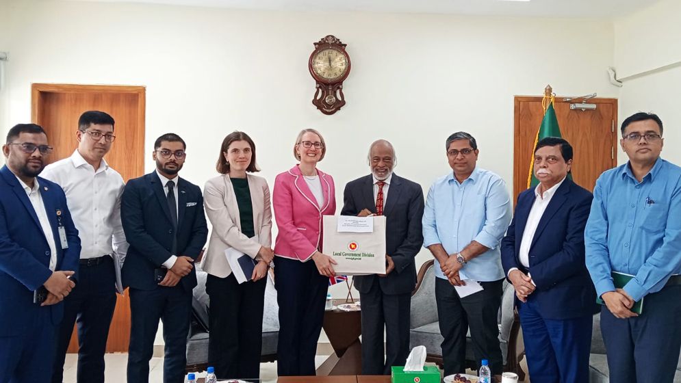 বাংলাদেশ-যুক্তরাজ্য সহযোগিতা আরও বিস্তৃত করার প্রত্যাশা স্থানীয় সরকার মন্ত্রীর