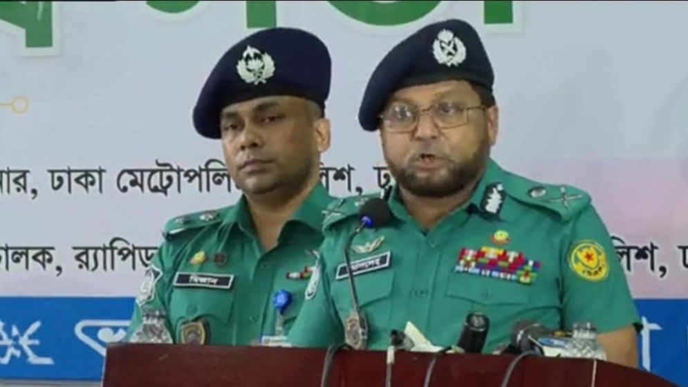 মানুষের নিরাপত্তা নিশ্চিতে পুলিশ দিন-রাত কাজ করছে: ডিএমপি কমিশনার