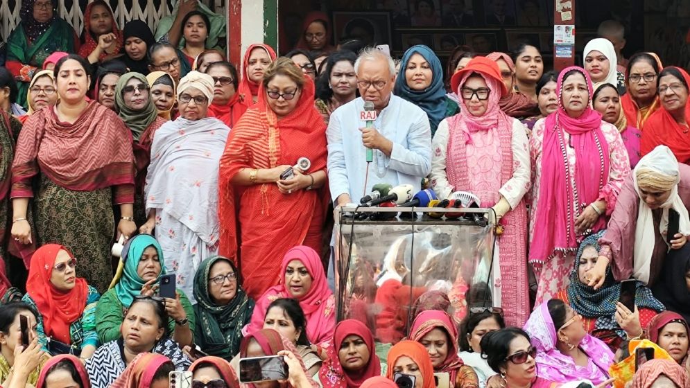 সরকারের ফ্যামিলি কার্ড নারীর ক্ষমতায়নে একটি যুগান্তকারী পদক্ষেপ: রিজভী