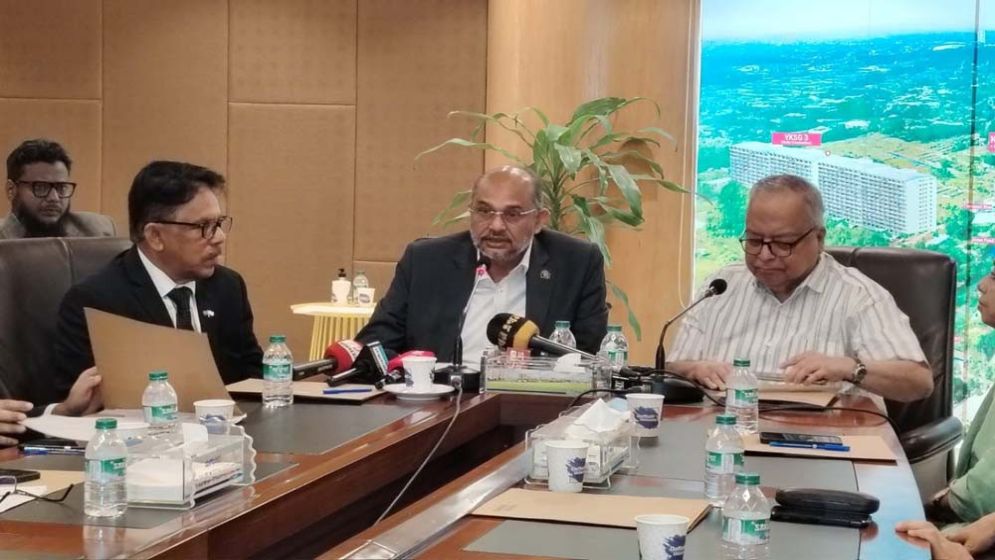 ২০৩৪ সালের মধ্যে ট্রিলিয়ন ডলারের অর্থনীতিতে যাবে বাংলাদেশ: তিতুমীর